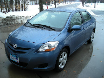 Toyota Yaris Sedan visual