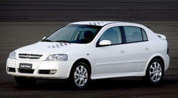 Chevrolet+Astra+2010+hatch+sedã+01
