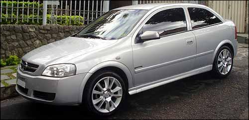 Chevrolet Astra hatch