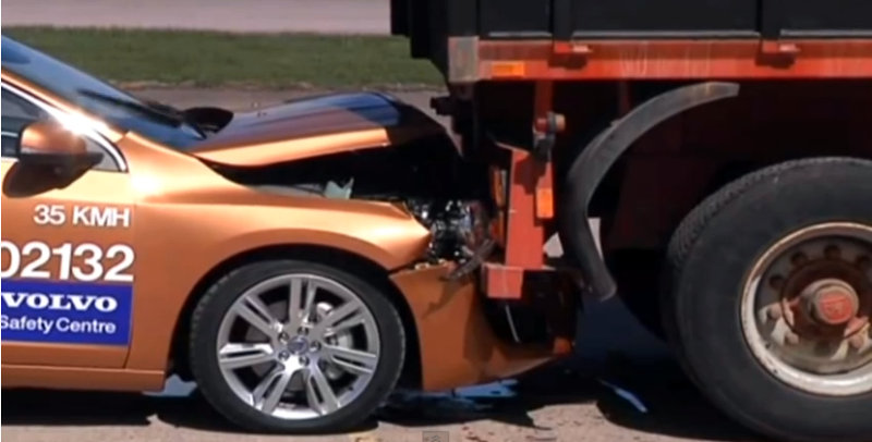 Volvo-S60-Epic-fail