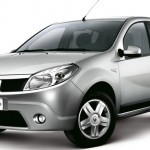 Renault-Sandero-flex-Brasil-2010-dianteira