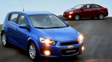 Chevrolet+Sonic+hatch+sedã+sedan+LT+LTZ+dianteira