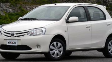 Toyota+Etios+sedã+sedan+hatch+2013+dianteria+frente