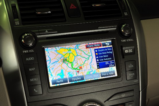 Toyota+Corolla+Altis+XEi+XRS+2014+Brasil+GPS