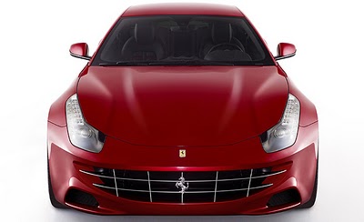 Nova Ferrari FF, um verdadeiro shooting brake