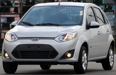Duelo de R$ 37.900: Ford Fiesta X JAC J3