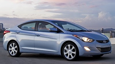 Por R$ 81.200, Hyundai Elantra tem freio a tambor