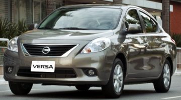 Nissan "sofre" com a alta procura do Versa. Espera pelo sedã pode chegar a 120 dias (4 meses)