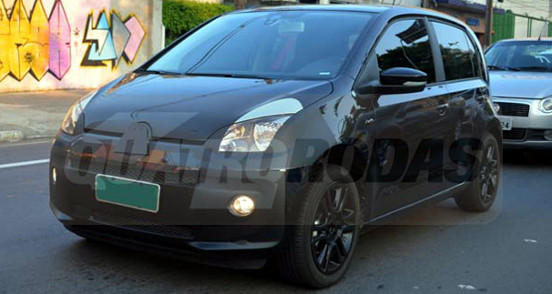Flagrado em São Paulo, novo Volkswagen Up! pode ajudar a tirar a liderança de mercado do Gol?