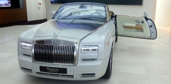 Rolls Royce Phantom Drophead Coupe