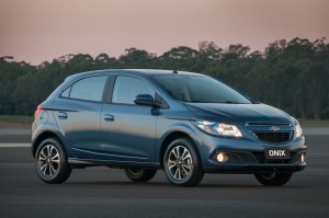 GM-Brazil-2014-Chevrolet-OnixGM-Brazil-2014-Chevrolet-Onix porta-malas – Chevrolet/Divulgação