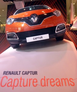 Renault Captur SUV Compacto Brasil – Renato Parizzi