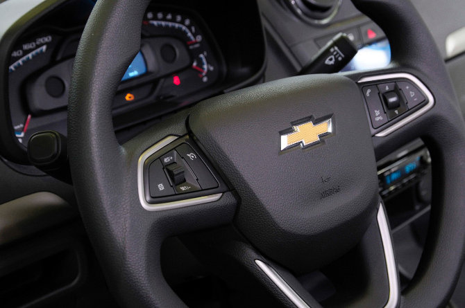 Chevrolet/Divulgação Chevrolet-Agile-2014-Interior-Volante-Brasil-Argentina