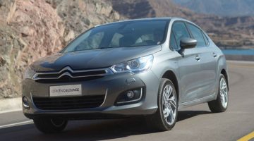Citroen-C4-Lounge-Sedan-Brasil-flex