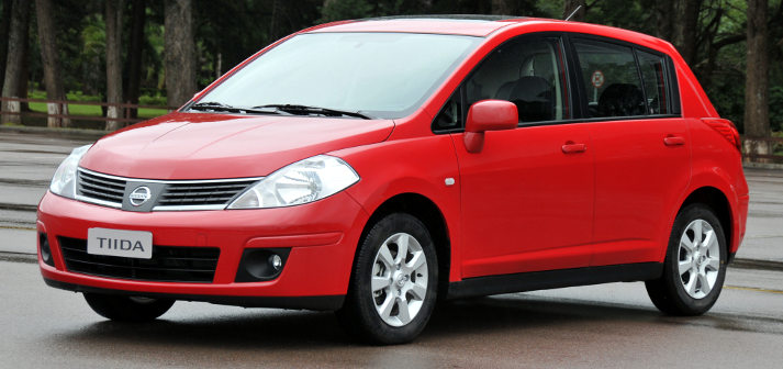 Nissan-Tiida-Brasil-Mexico-flex-2013-capa