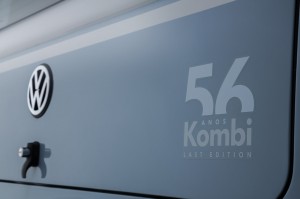 Volkswagen-Kombi-Last-Edition-Brasil-2013-flex-detalhe-traseiro