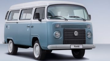 Volkswagen-Kombi-Last-Edition-Brasil-2013-flex-dianteira