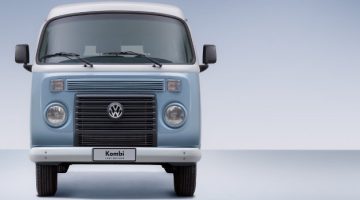 Volkswagen-Kombi-Last-Edition-Brasil-2013-flex-dianteira