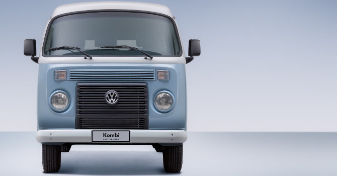 Volkswagen-Kombi-Last-Edition-Brasil-2013-flex-dianteira