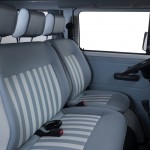 Volkswagen-Kombi-Last-Edition-Brasil-2013-flex-interior-bancos