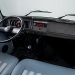 Volkswagen-Kombi-Last-Edition-Brasil-2013-flex-interior-painel