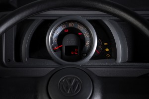 Volkswagen-Kombi-Last-Edition-Brasil-2013-flex-painel