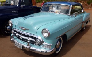 Chevrolet-Belair-1953-dianteira