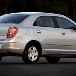 Chevrolet-Cobalt-1.8-LT-LTZ-Brasil-lateral-traseira
