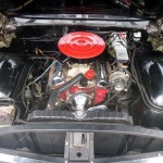 Chevrolet-Impala-1961-coupe-motor