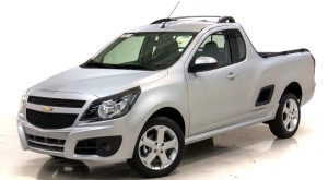 Chevrolet-Montana-Sport-2014-Brasil-picape-dianteira