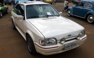 Ford-Escort-XR3-1992-dianteira