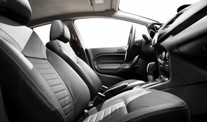 Ford-New-Fiesta-Sedan-2014-SE-Titanium-Brasil-interior