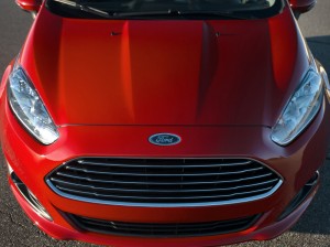 Ford-New-Fiesta-Sedan-2014-dianteira-especial