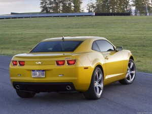 Chevrolet-Camaro-SS-2013-V8-Brasil-traseira