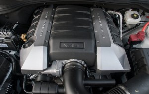 Chevrolet-Camaro-SS-2014-V8-Brasil-Motor-V8-406cv