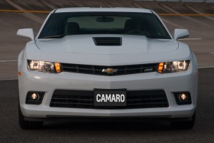 Chevrolet-Camaro-SS-2014-V8-Brasil-dianteira