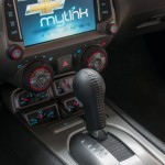 Chevrolet-Camaro-SS-2014-V8-Brasil-painel-MyLink