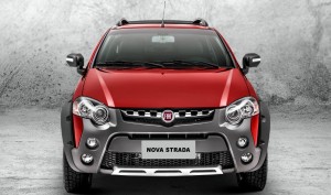 Fiat-Strada-Adventure-2014-picape-flex-Cabine-Dupla-3-portas-dianteira