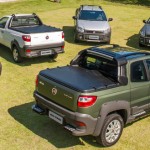 Fiat-Strada-Adventure-Working-Trekking-2014-picape-Cabine-Dupla-Estendida-Simples-Brasil