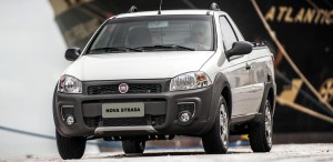 Fiat-Strada-Working-2014-picape-flex-Cabine-Simples-dianteira