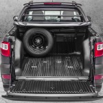 Fiat-Strada-Working-2014-picape-flex-cacamba-Brasil