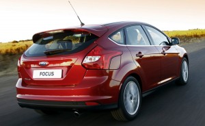 Ford-Focus-III-Brasil-2014-novo-Hatch-S-SE-Titanium-Plus-Powershift