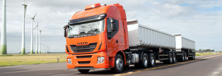 Iveco-Hi-Way-caminhao-extra-pesado-truck-Brasil