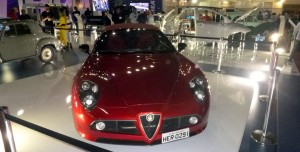 Alfa-Romeo-8C-2010