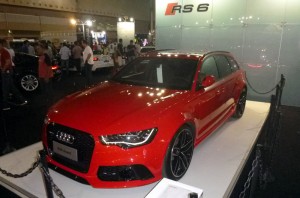 Audi-Bienal-Automovel-2013-Belo-Horizonte-RS6-Avant