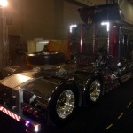 Caminhao-Peterbilt-Bienal-Automovel-Belo-Horizonte-traseira