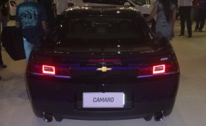 Chevrolet-Bienal-Automovel-2013-Belo-Horizonte-Camaro-traseira