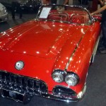 Chevrolet-Corvette-1964