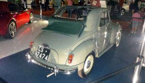 Fiat-500-C-Cinquecento-1951-traseira