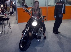 Harley-Davidson-Motos-Bienal-Belo-Horizonte-modelo